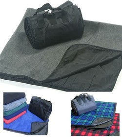 3819 - Microfleece / Nylon Picnic Blanket